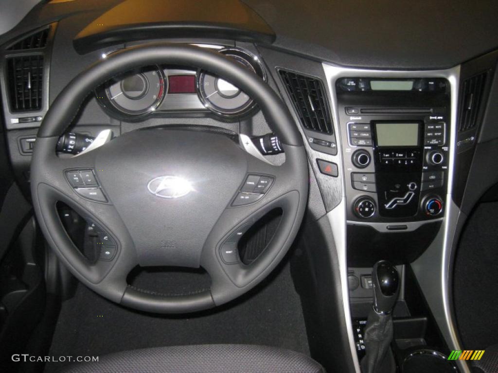 2011 Hyundai Sonata SE Black Dashboard Photo #39941110