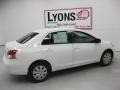 Polar White - Yaris Sedan Photo No. 11