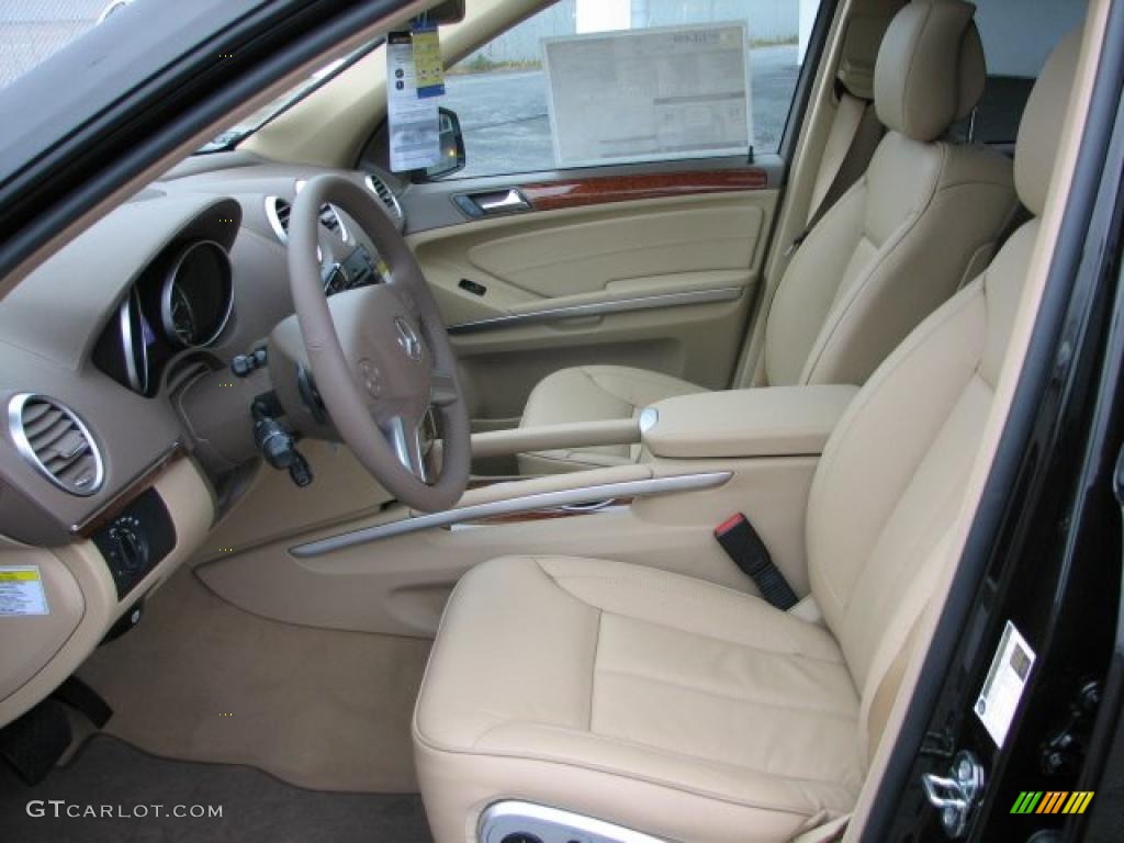 Cashmere Interior 2011 Mercedes-Benz GL 450 4Matic Photo #39944606