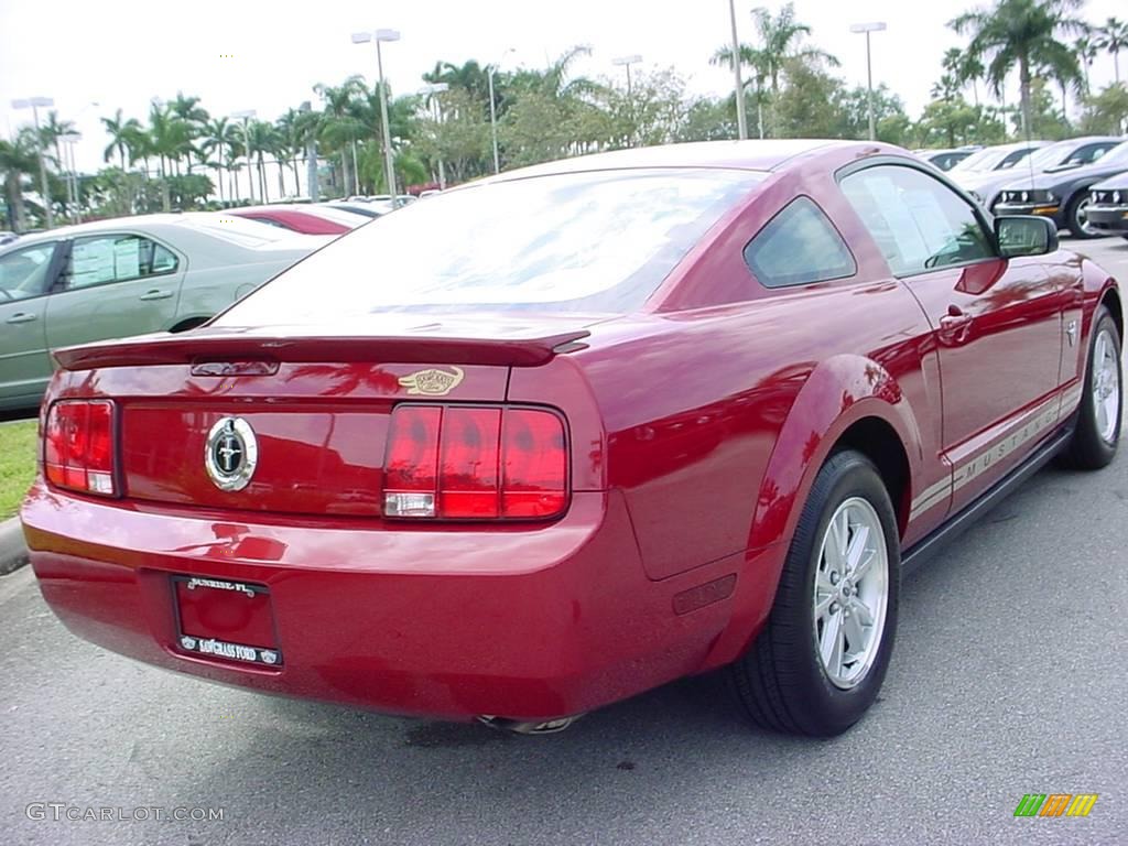 2009 Mustang V6 Coupe - Dark Candy Apple Red / Medium Parchment photo #3