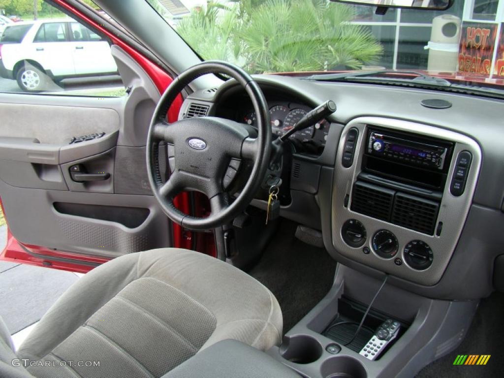 2005 Explorer XLT 4x4 - Redfire Metallic / Graphite photo #19