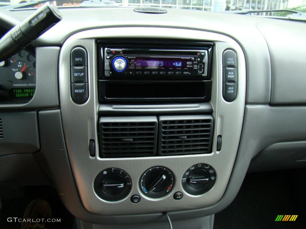 2005 Explorer XLT 4x4 - Redfire Metallic / Graphite photo #24