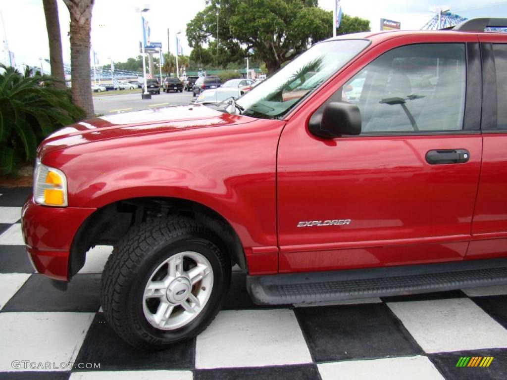 2005 Explorer XLT 4x4 - Redfire Metallic / Graphite photo #32