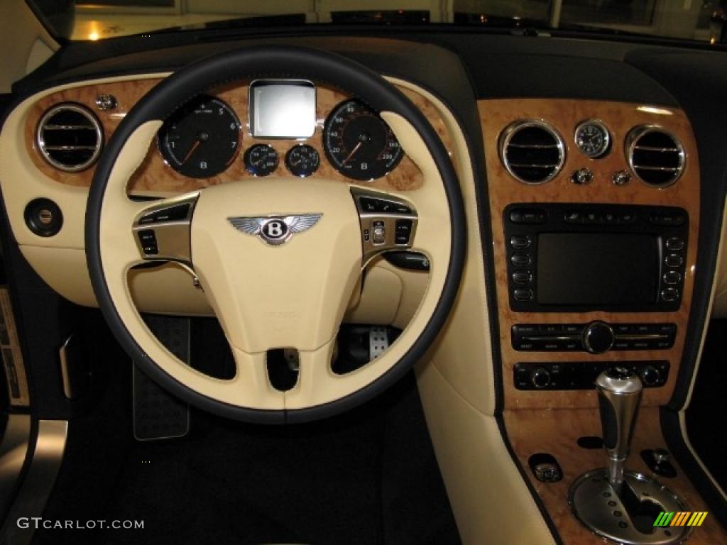 2011 Bentley Continental GTC Speed Magnolia/Imperial Blue Dashboard Photo #39947282