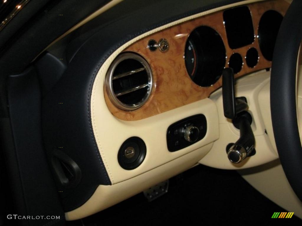 2011 Bentley Continental GTC Speed Controls Photo #39947314