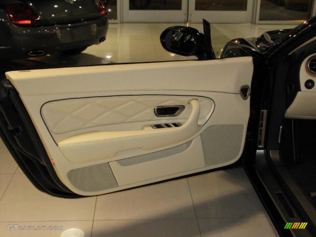 2011 Bentley Continental GTC Speed Magnolia/Imperial Blue Door Panel Photo #39947438