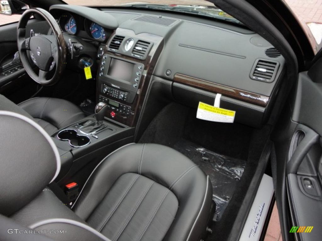2011 Maserati Quattroporte S Nero Dashboard Photo #39948962