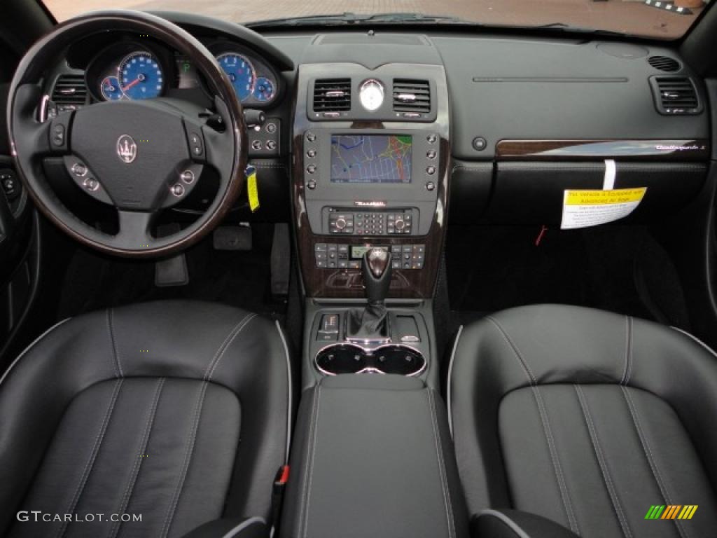Nero Interior 2011 Maserati Quattroporte S Photo #39948986