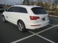 Calla White - Q7 3.0 TDI quattro Photo No. 4