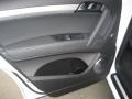 Calla White - Q7 3.0 TDI quattro Photo No. 35