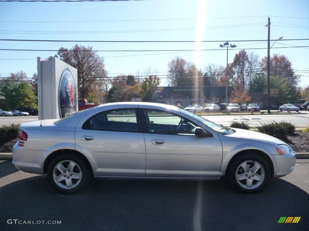 2003 Stratus SXT Sedan - Bright Silver Metallic / Dark Slate Gray photo #4