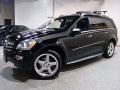 Black - GL 550 4Matic Photo No. 1