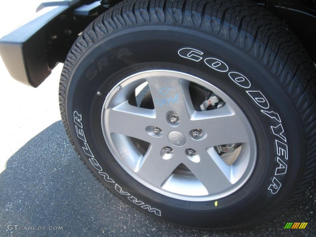 2011 Wrangler Sport S 4x4 - Black / Black photo #5