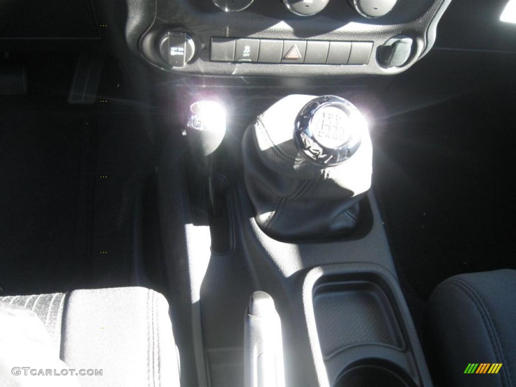 2011 Wrangler Sport S 4x4 - Black / Black photo #8