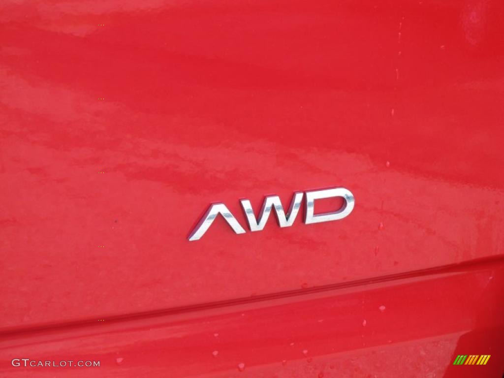 2003 Saturn VUE AWD Marks and Logos Photos