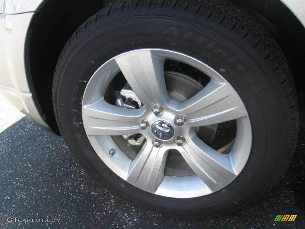 2011 Dodge Caliber Mainstreet Wheel Photo #39952866