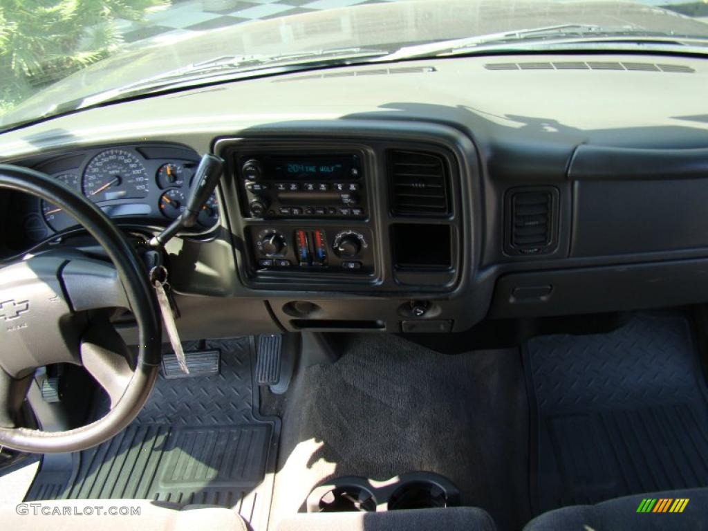 2005 Chevrolet Silverado 1500 LS Regular Cab Dark Charcoal Dashboard Photo #39953594