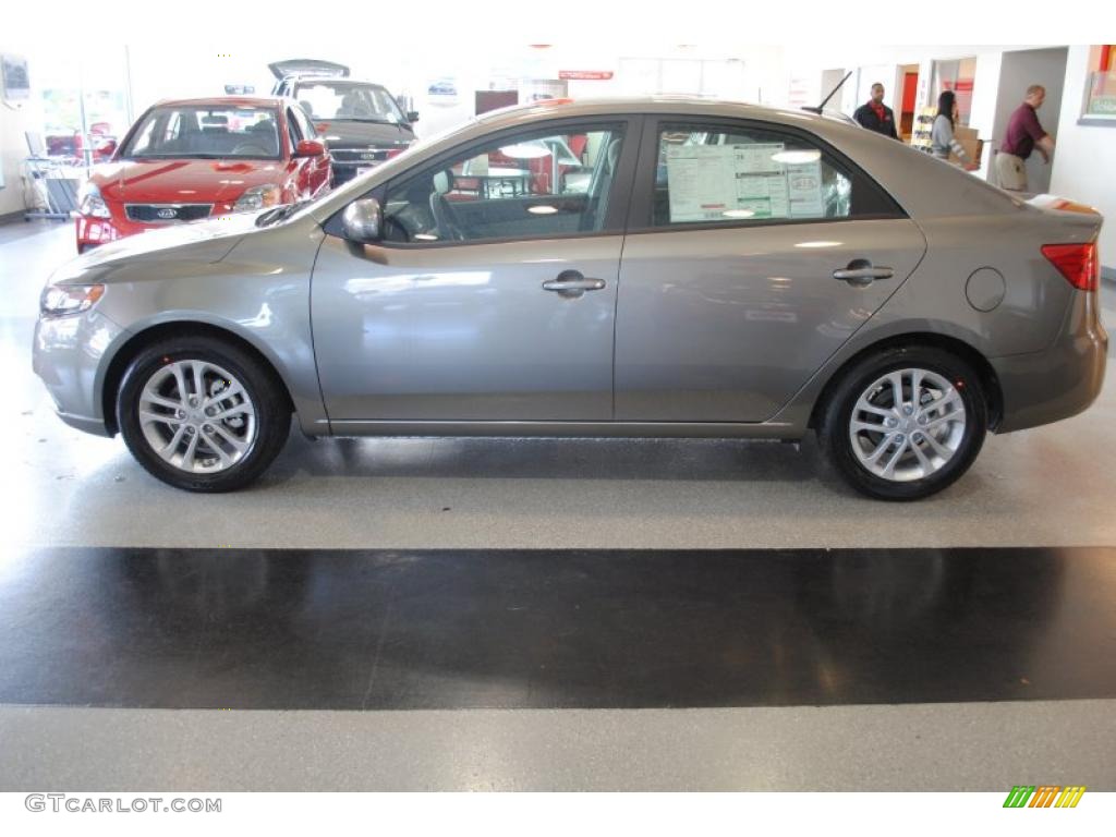 Titanium Silver 2011 Kia Forte EX Exterior Photo #39961454