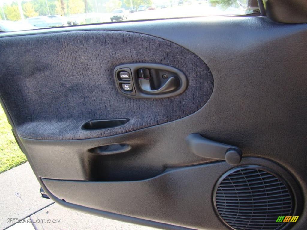 1999 Saturn S Series SL2 Sedan Black Door Panel Photo #39961654