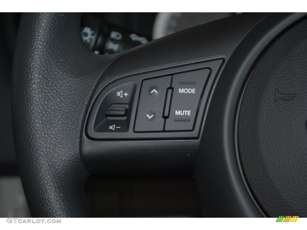 2011 Kia Forte EX Controls Photo #39961778