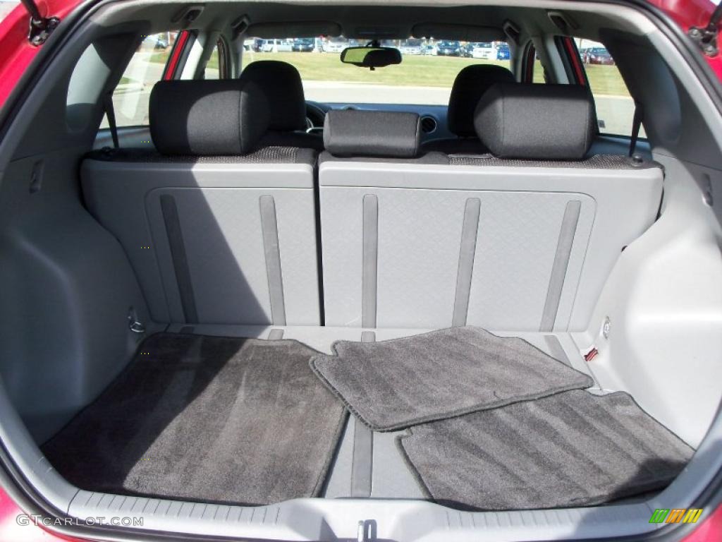 2010 Pontiac Vibe 2.4L Trunk Photo #39962296