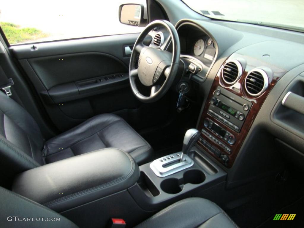 2006 Ford Freestyle Limited AWD Black Dashboard Photo #39962314