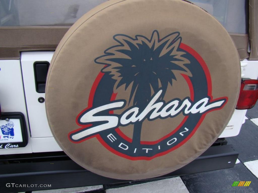 2001 Jeep Wrangler Sahara 4x4 Marks and Logos Photo #39965294