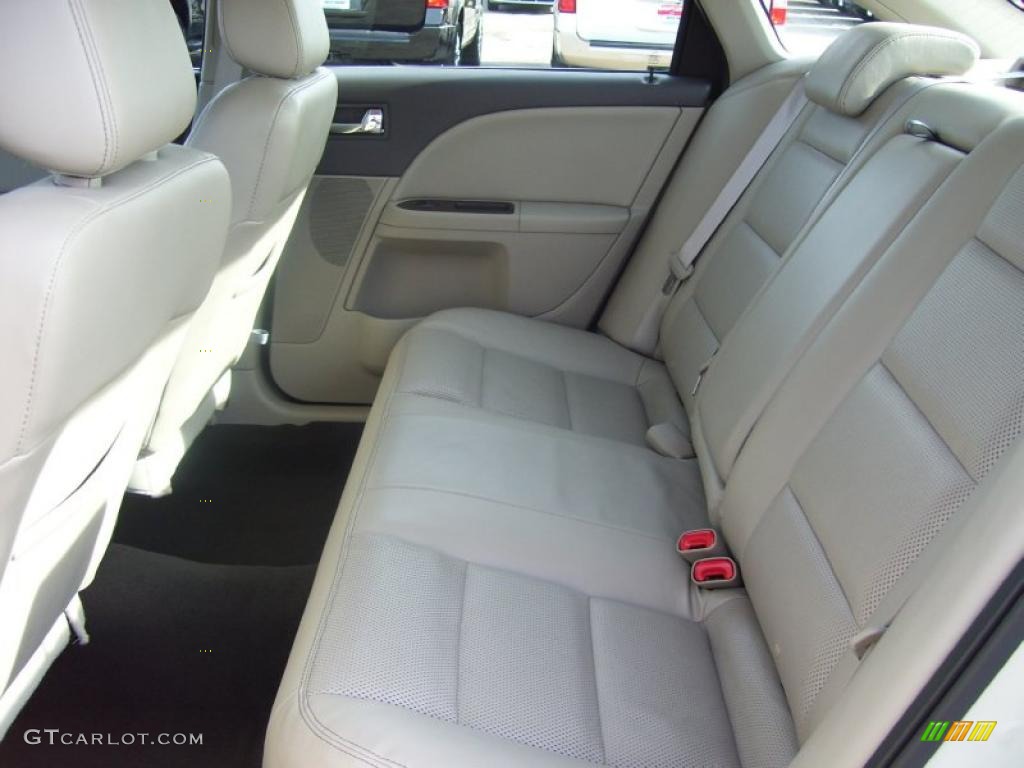Medium Light Stone Interior 2008 Ford Taurus Limited AWD Photo #39967540