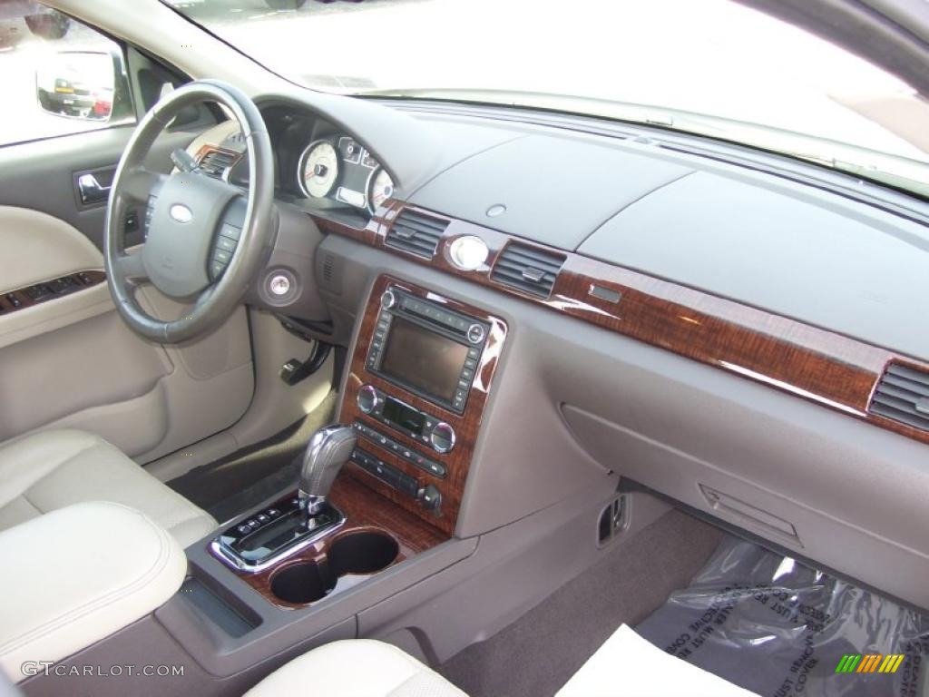 2008 Ford Taurus Limited AWD Medium Light Stone Dashboard Photo #39967604