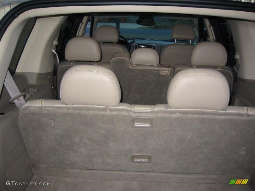 Medium Parchment Beige Interior 2003 Ford Explorer XLT Photo #39970184