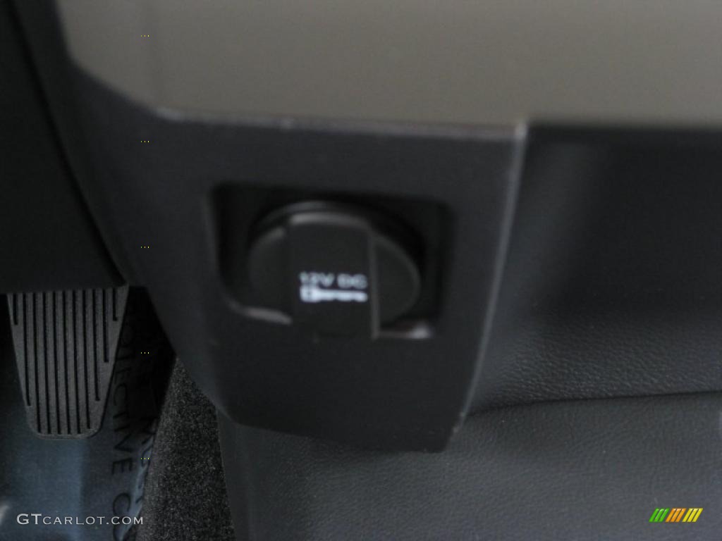 2011 Ram 2500 HD ST Crew Cab 4x4 - Brilliant Black Crystal Pearl / Dark Slate/Medium Graystone photo #12