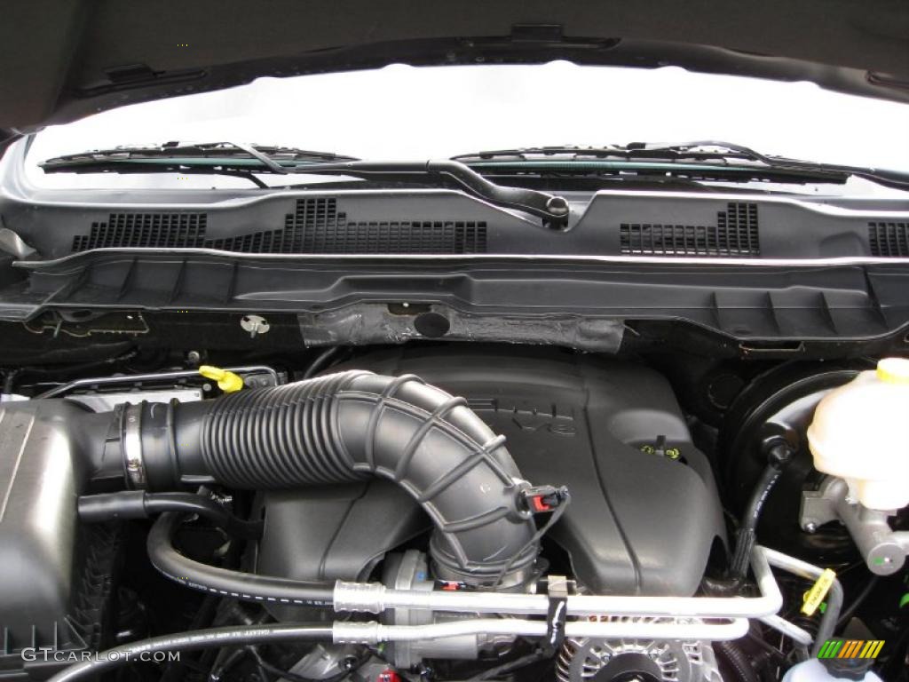2011 Dodge Ram 2500 HD ST Crew Cab 4x4 5.7 Liter HEMI OHV 16-Valve VVT V8 Engine Photo #39970304