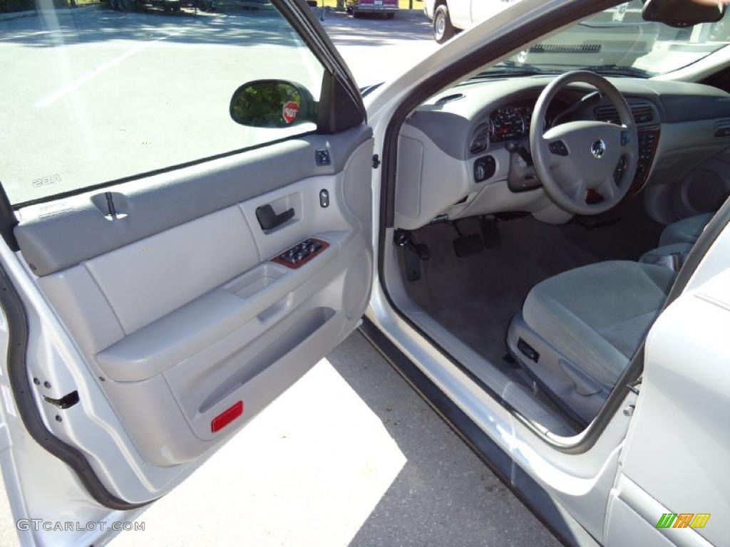 Medium Graphite Interior 2003 Mercury Sable GS Sedan Photo #39970704