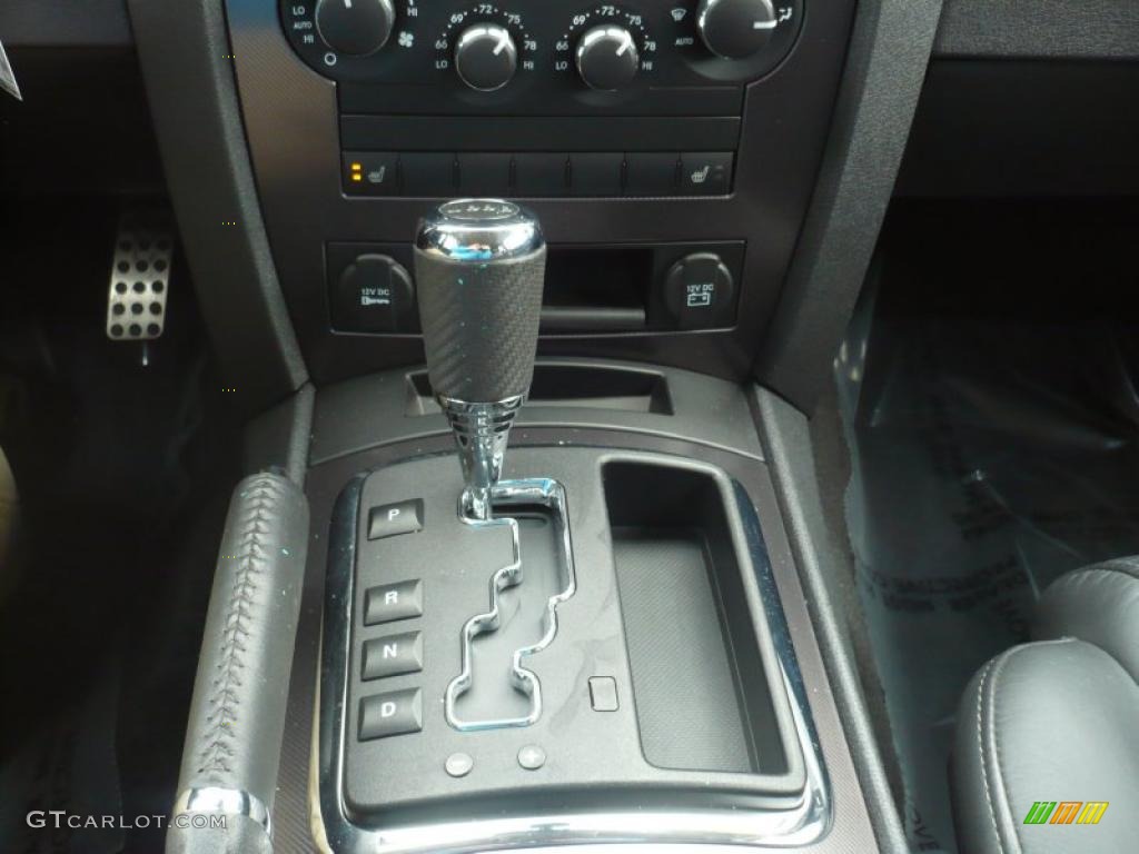 2010 Jeep Grand Cherokee SRT8 4x4 5 Speed Automatic Transmission Photo #39970836
