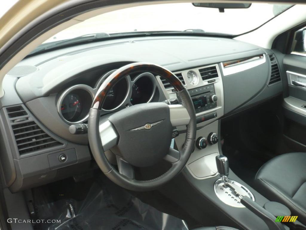 Dark Slate Gray Interior 2010 Chrysler Sebring Limited Sedan Photo #39971456