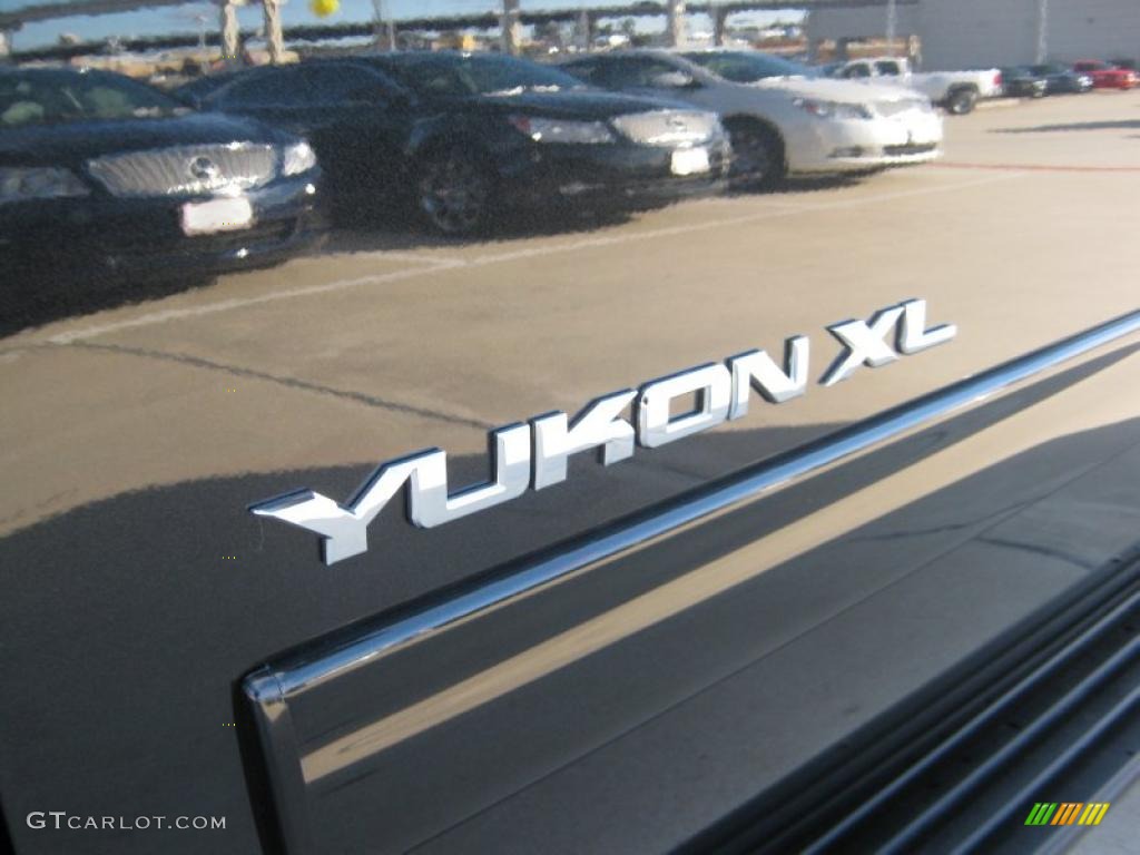 2011 GMC Yukon XL SLT 4x4 Marks and Logos Photo #39977500