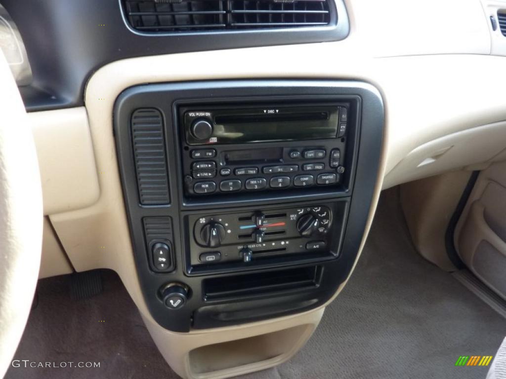 2003 Ford Windstar LX Controls Photo #39981160