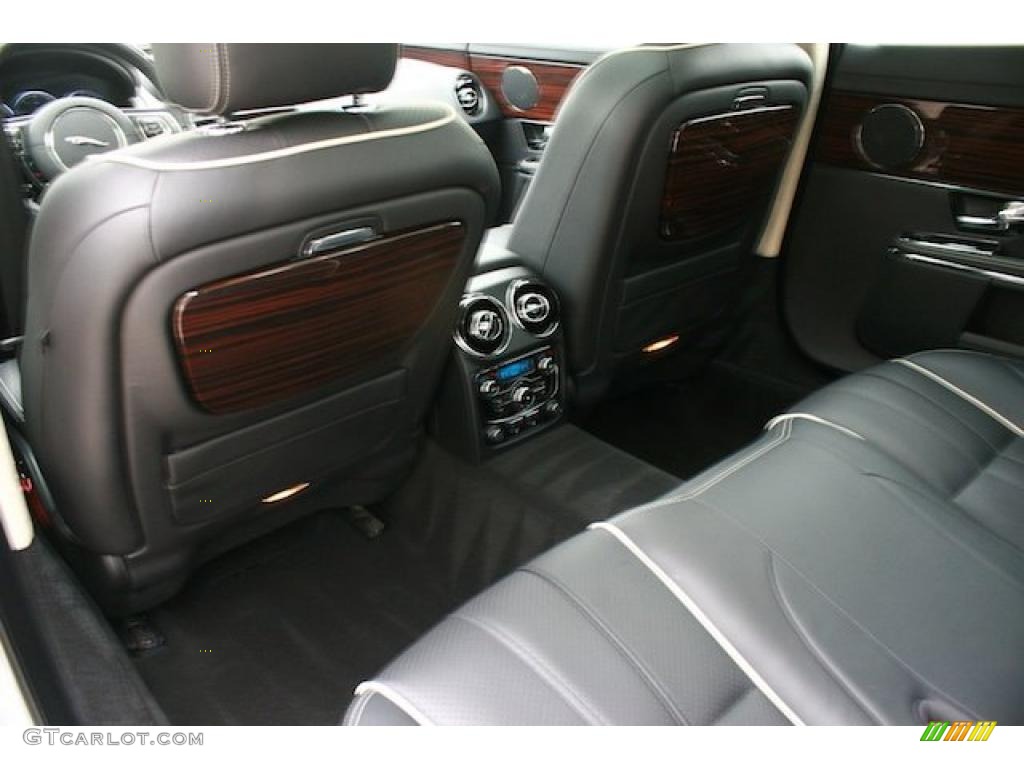 Jet Black/Ivory Interior 2011 Jaguar XJ XJL Photo #39982180