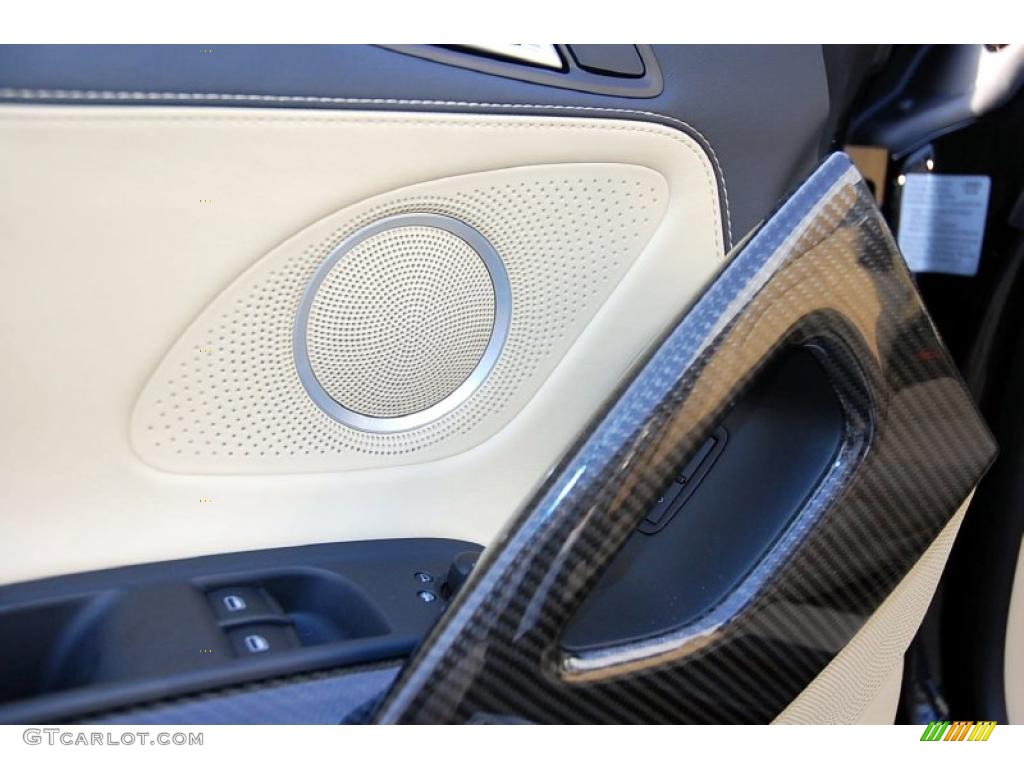 2011 Audi R8 Spyder 5.2 FSI quattro Luxor Beige Nappa Leather Door Panel Photo #39985616