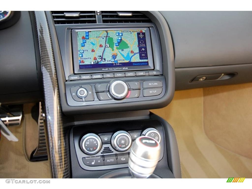 2011 Audi R8 Spyder 5.2 FSI quattro Navigation Photo #39985636