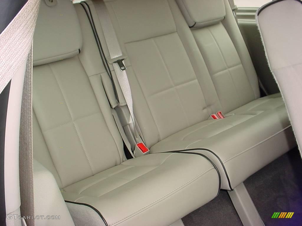 2007 Navigator L Luxury - Black / Stone photo #14