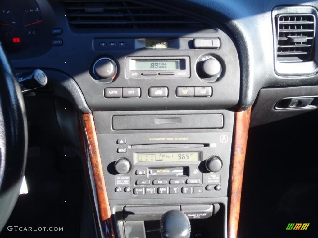 2002 Acura TL 3.2 Controls Photo #39991844