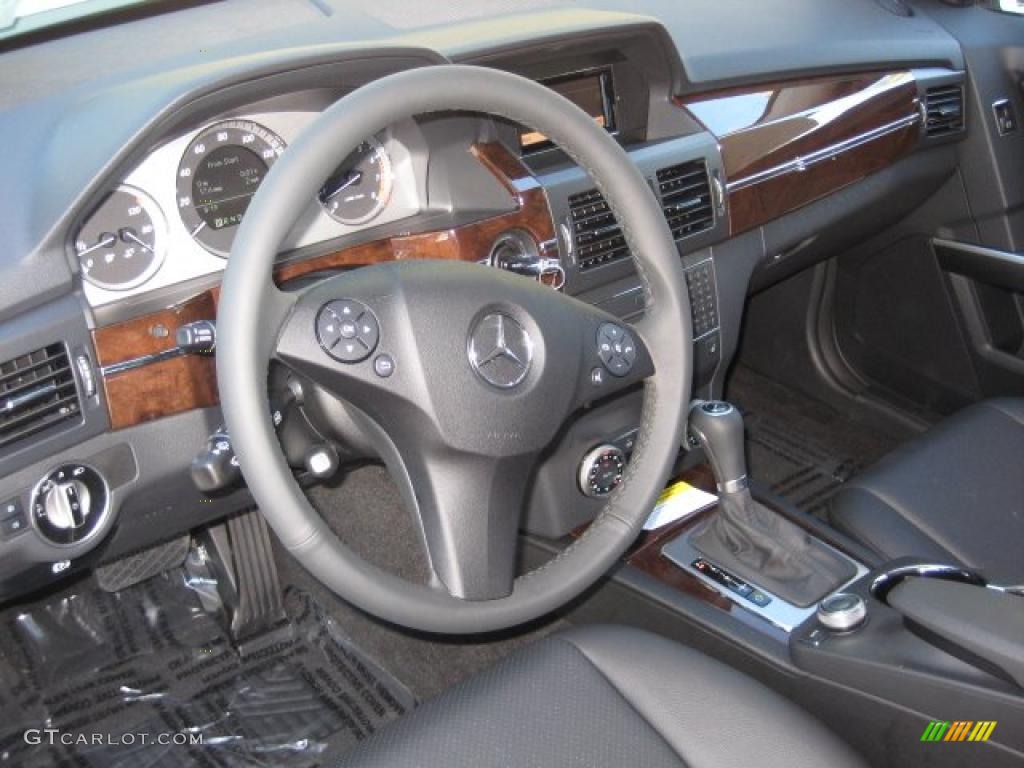 Black Interior 2011 Mercedes-Benz GLK 350 Photo #39992888