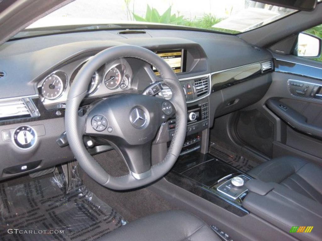 Black Interior 2011 Mercedes-Benz E 550 Sedan Photo #39993464