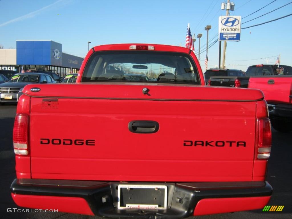 2003 Dakota Sport Quad Cab - Flame Red / Dark Slate Gray photo #8