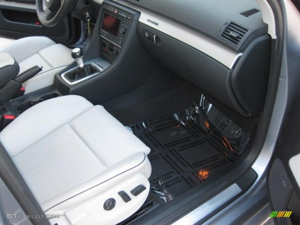 2007 RS4 4.2 quattro Sedan - Avus Silver Pearl Effect / Silver photo #7
