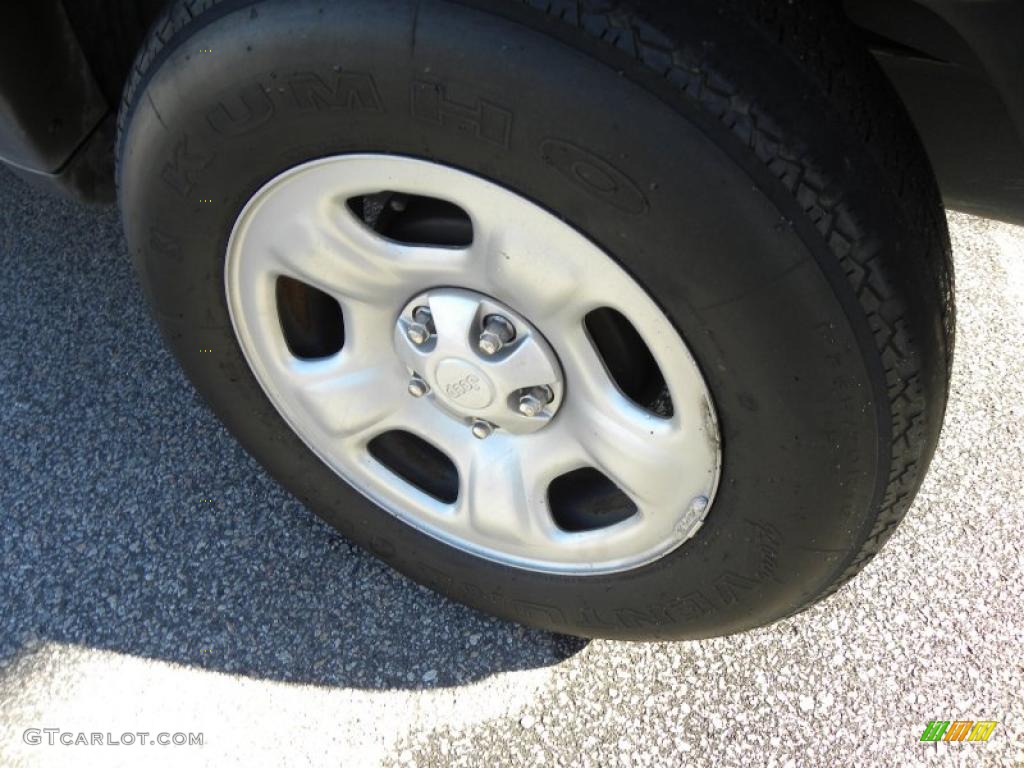 2002 Jeep Liberty Sport Wheel Photo #39995544