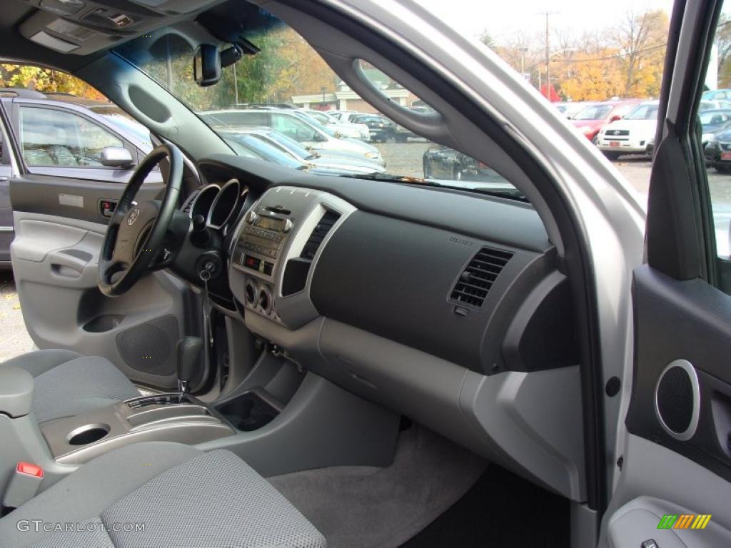 Graphite Interior 2010 Toyota Tacoma V6 SR5 TRD Double Cab 4x4 Photo #39996888