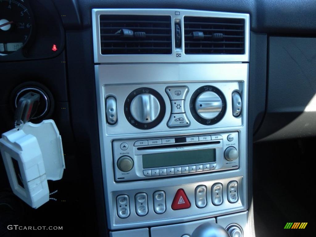 2005 Chrysler Crossfire Limited Coupe Controls Photo #39997160
