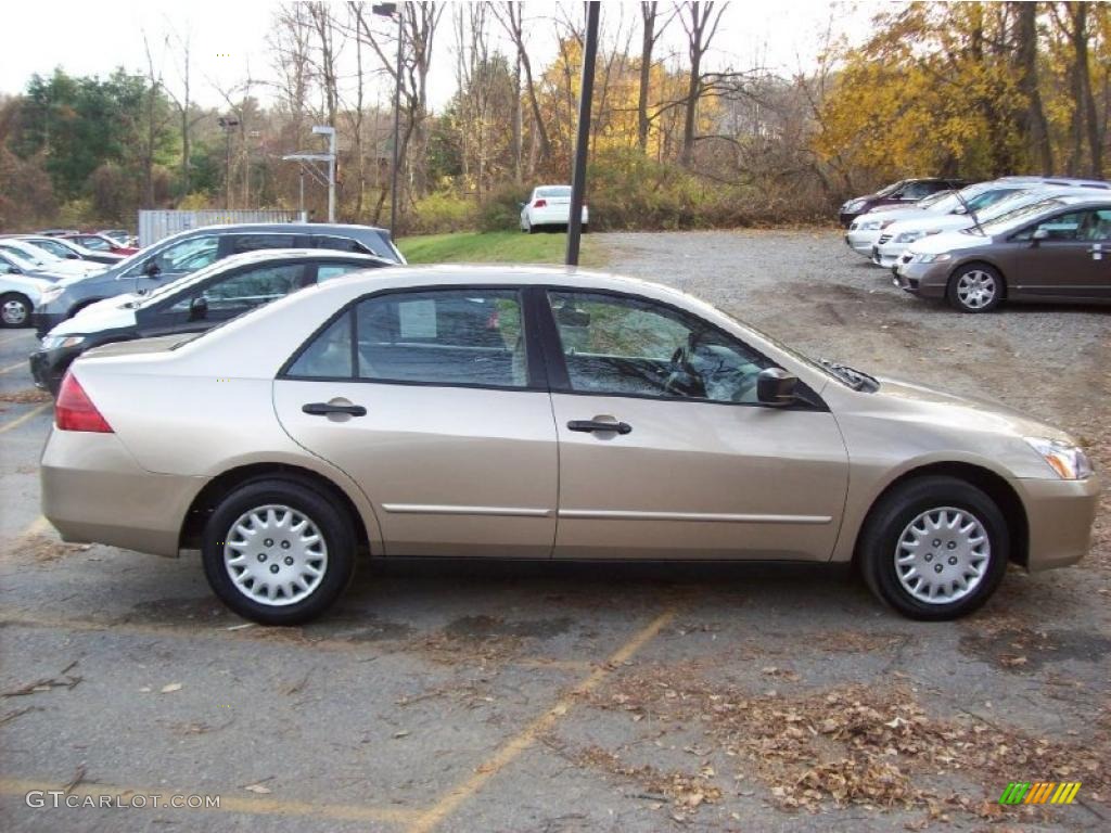 2006 Accord Value Package Sedan - Desert Mist Metallic / Ivory photo #19